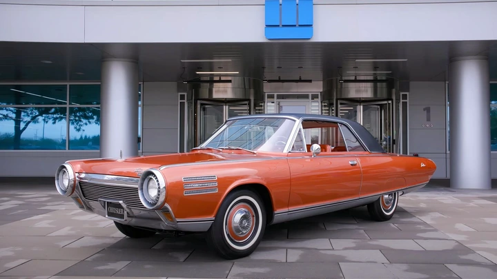 Jay Leno Garage Chrysler Turbine Car - 7