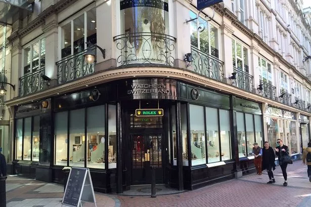 Watches of Switzerland share price dips as Peel Hunt slashes target amid economic uncertainty